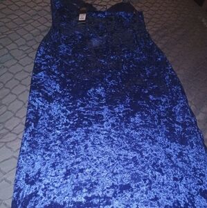 Fashion Nova Navy Velvet Midi Dress